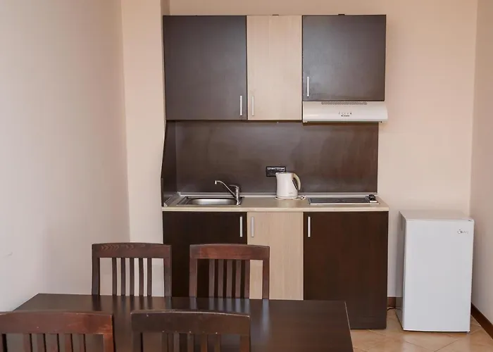 Bansko Holiday Apartments Отель Банско